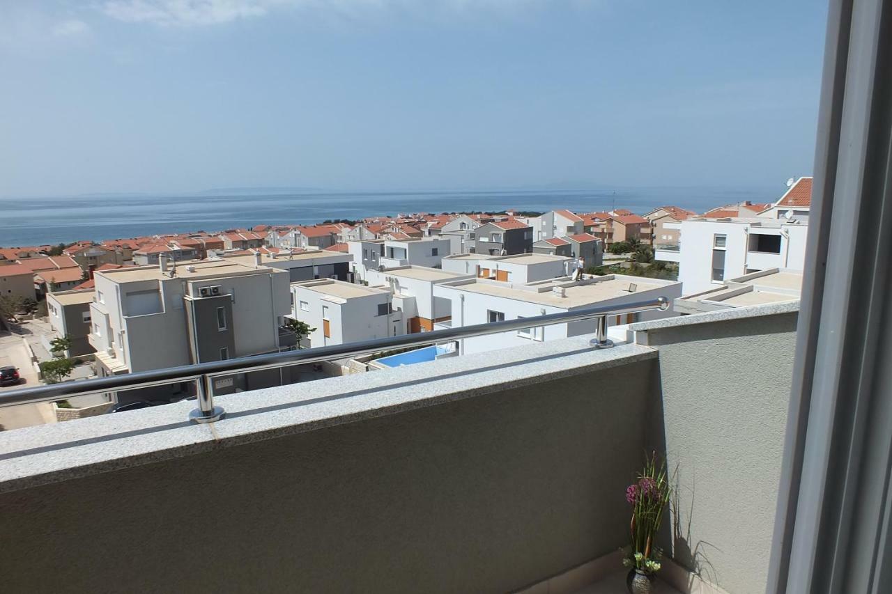 Apartment Silvija Novalja Bagian luar foto