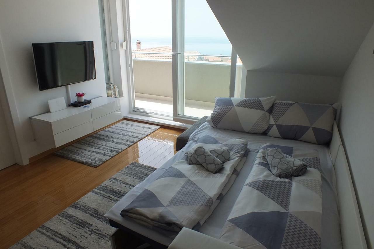 Apartment Silvija Novalja Bagian luar foto