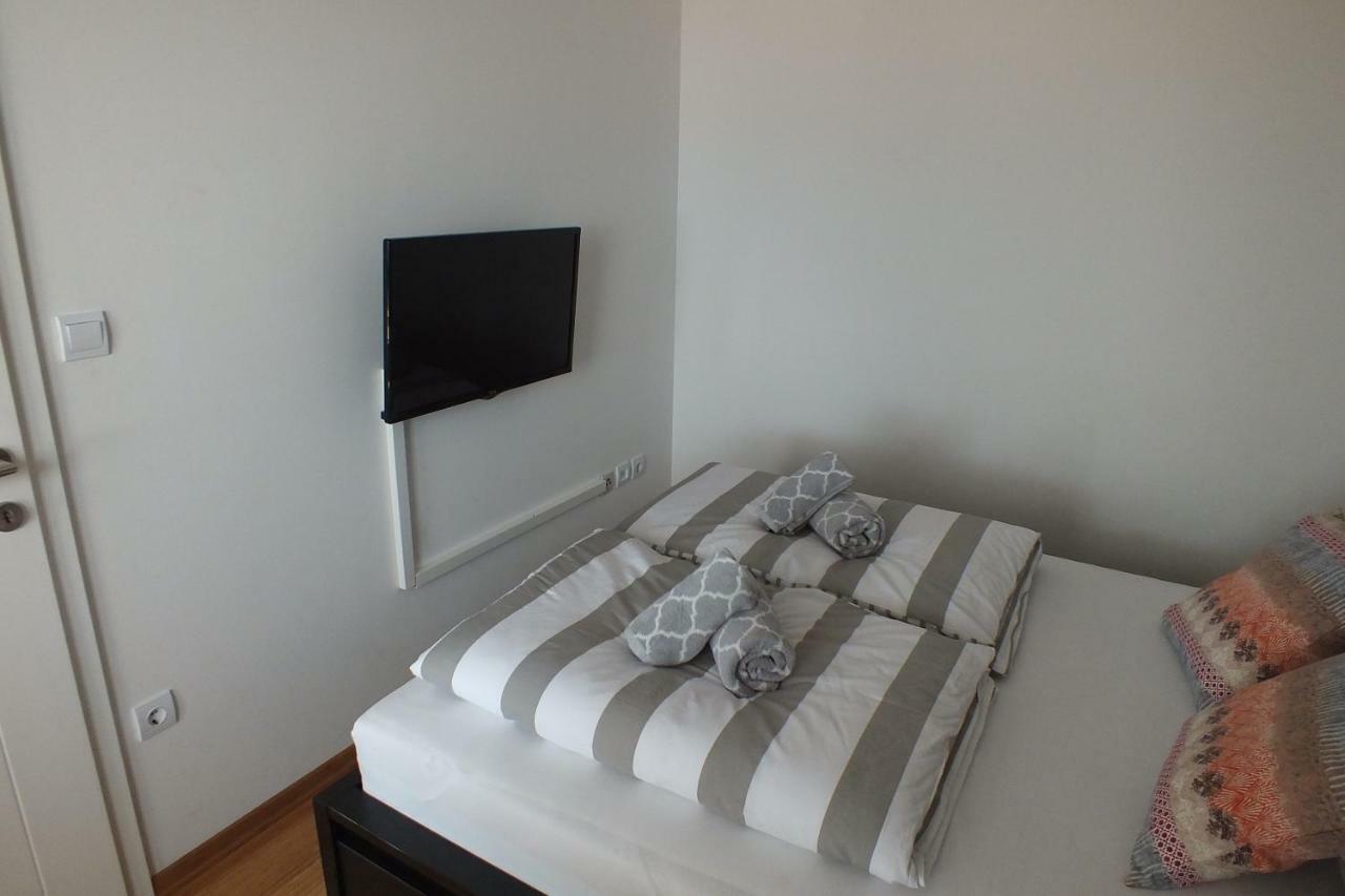 Apartment Silvija Novalja Bagian luar foto